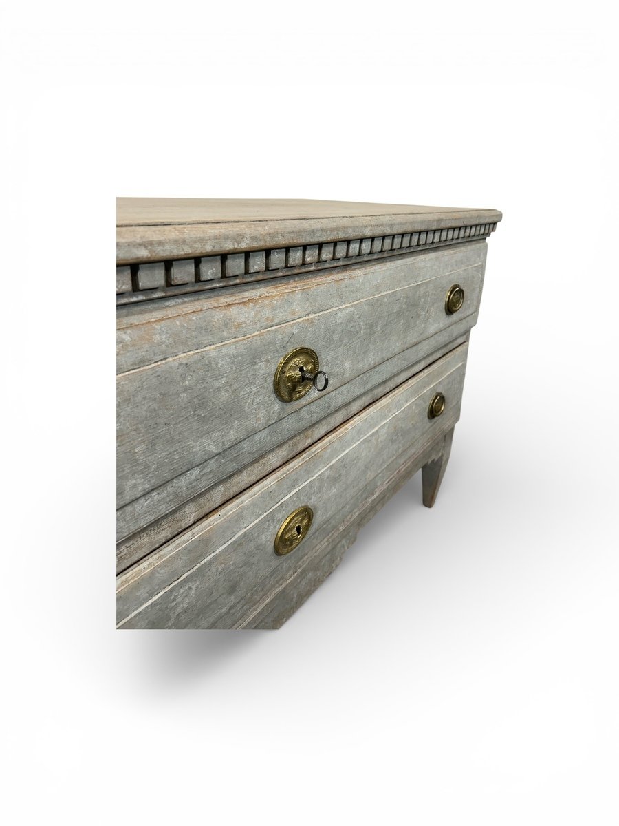 Danish antique chest of drawers in grey. - JAA