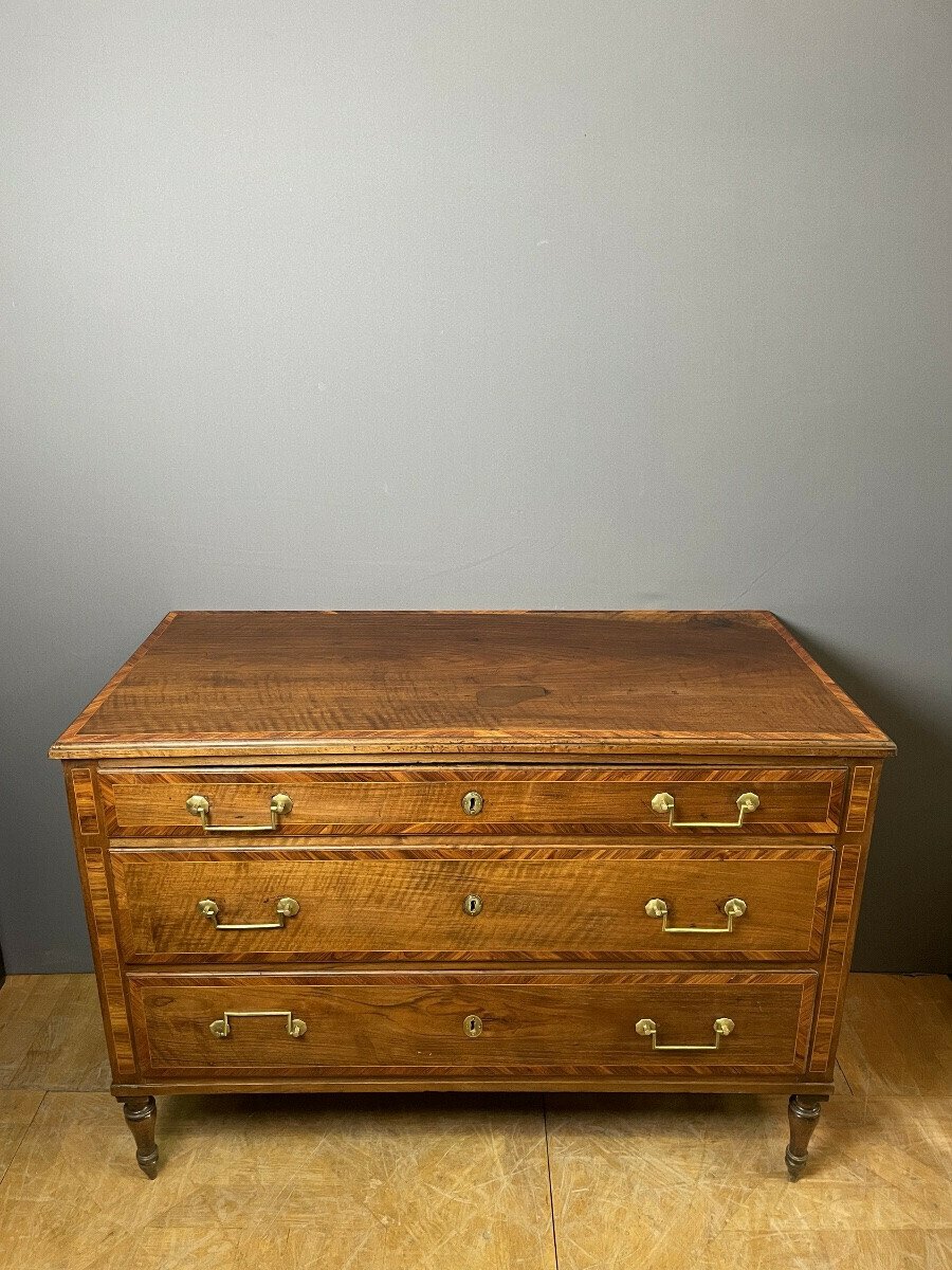 Italian Louis XVI Period Chest Of Drawers - JAA