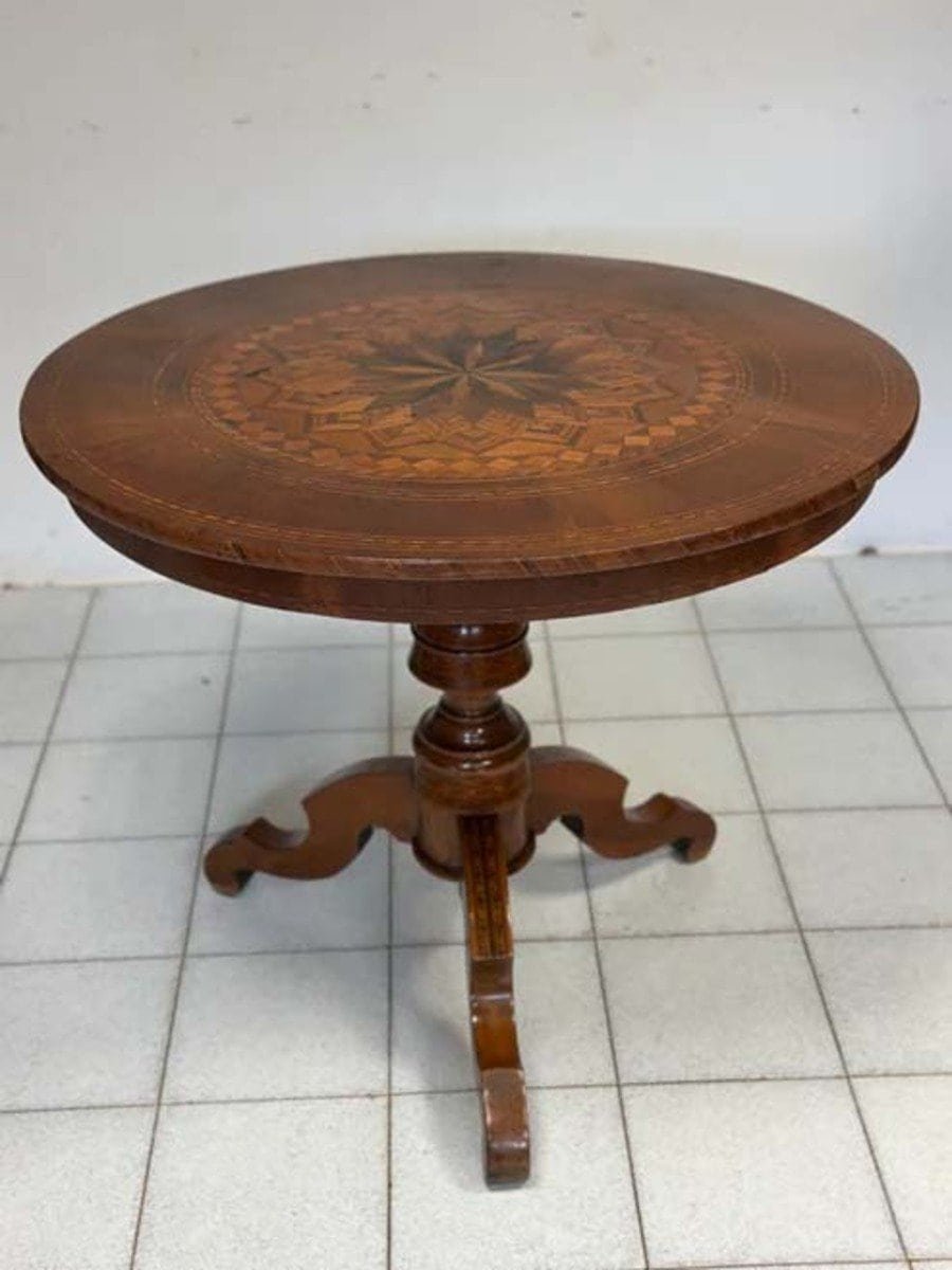 Round inlaid table first half of the 19th century - JAA