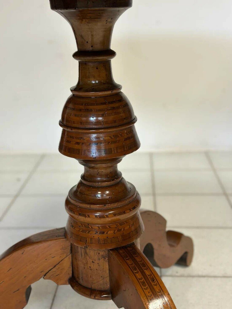Round inlaid table first half of the 19th century - JAA