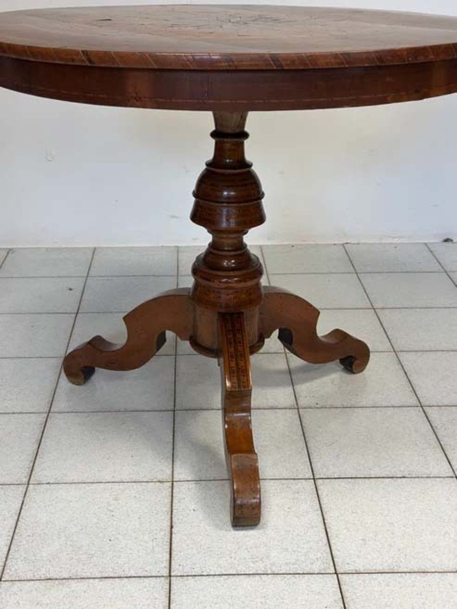 Round inlaid table first half of the 19th century - JAA