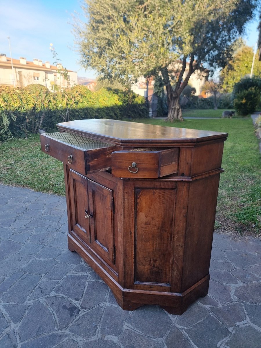 Small chestnut wood sideboard from the early 19th century - JAA