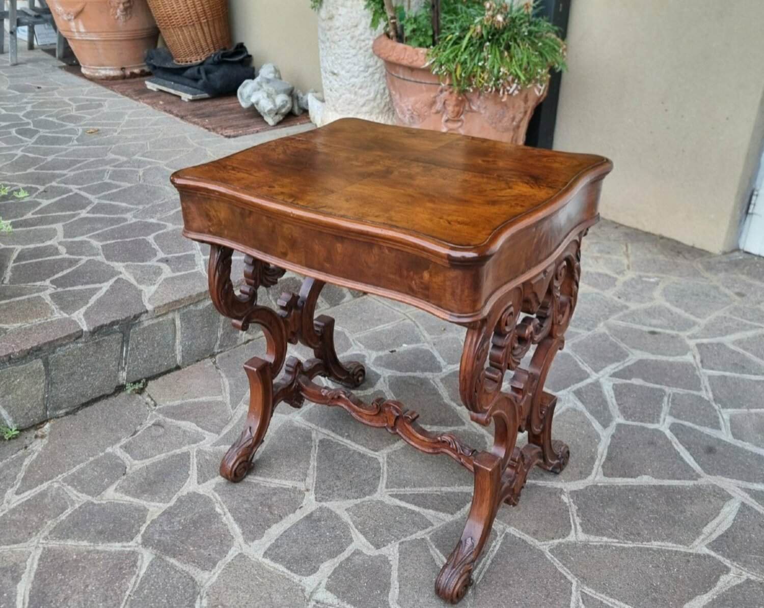 Work Table In Walnut From 1860 With Cherry Inlays Luigi Filippo - JAA