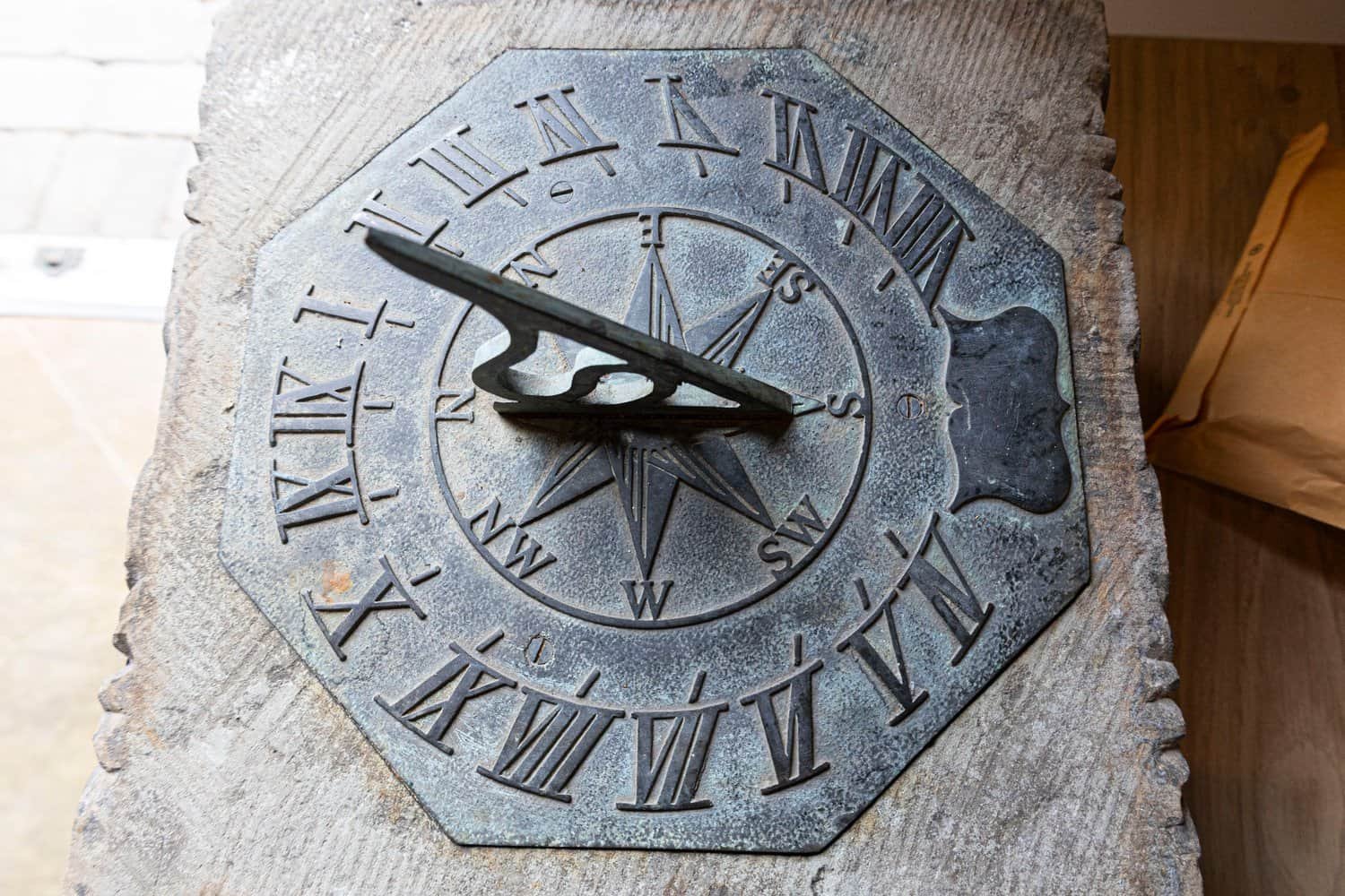 English Late 19th Century Sundial with Carved Limestone and Bronze Top - JAA