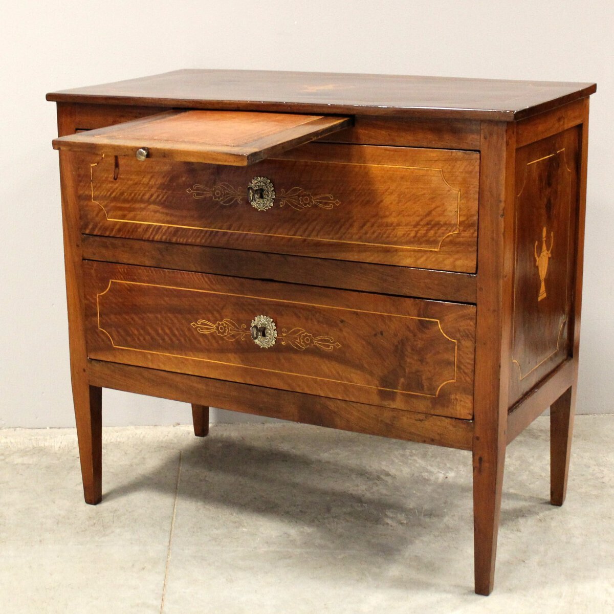 Antique Louis XVI Chest Of Drawers In Walnut And Marquetry - Italy 18th - JAA