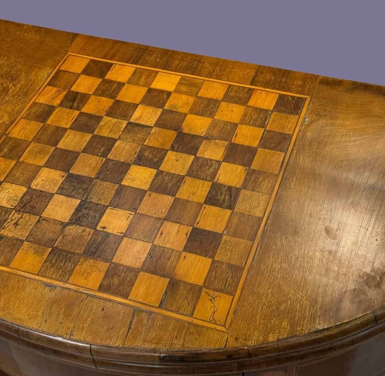 Walnut Half-moon Game Table, Early 19th Century - JAA