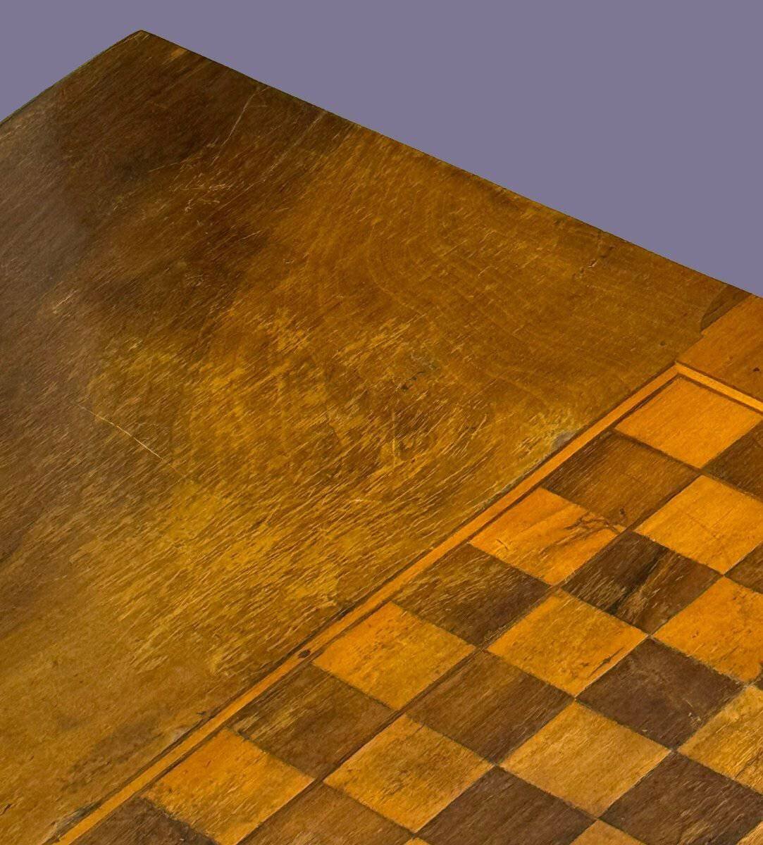 Walnut Half-moon Game Table, Early 19th Century - JAA