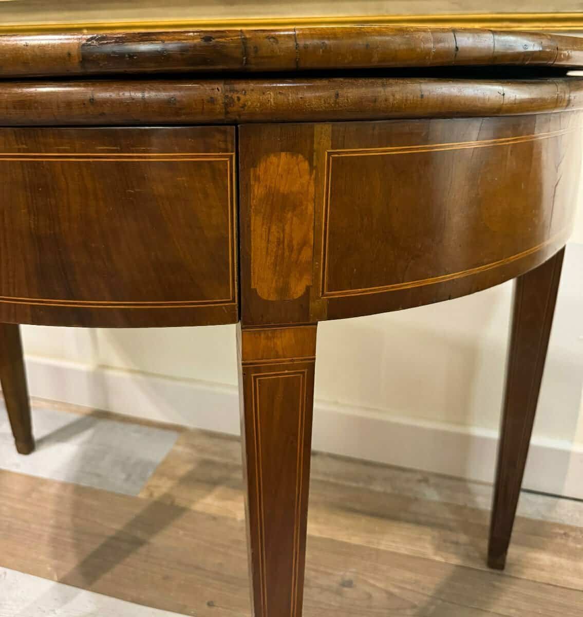 Walnut Half-moon Game Table, Early 19th Century - JAA