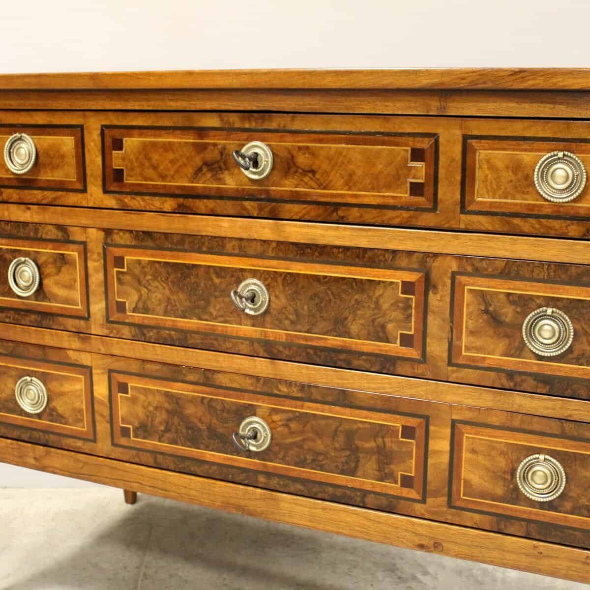 Louis XVI Chest of Drawers in Walnut - JAA