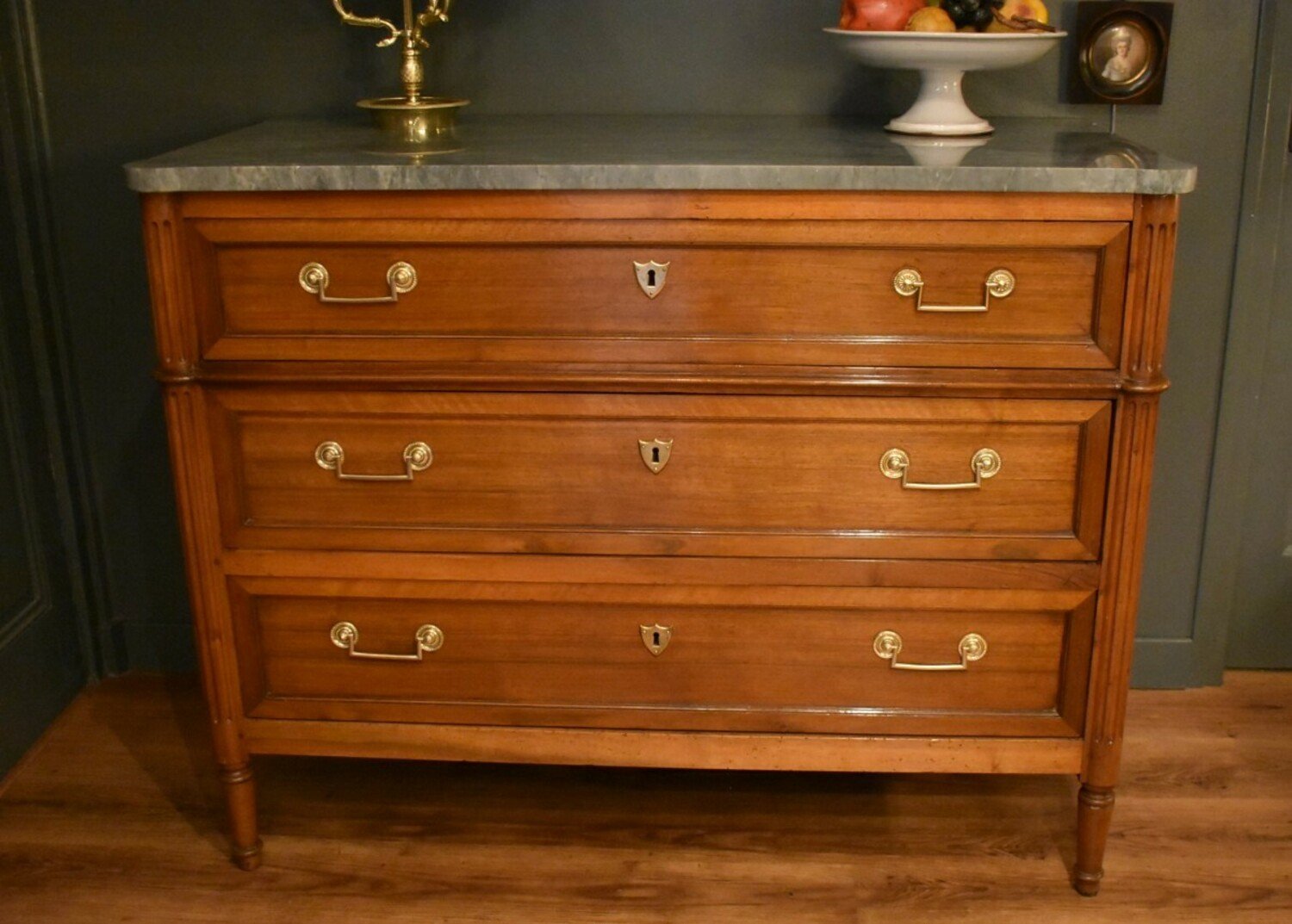 Louis XVI Walnut Chest Of Drawers - JAA
