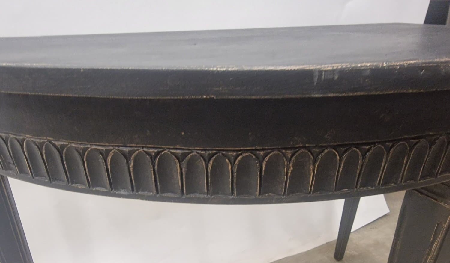 Pair of Swedish demi lunes circa 1880 - JAA