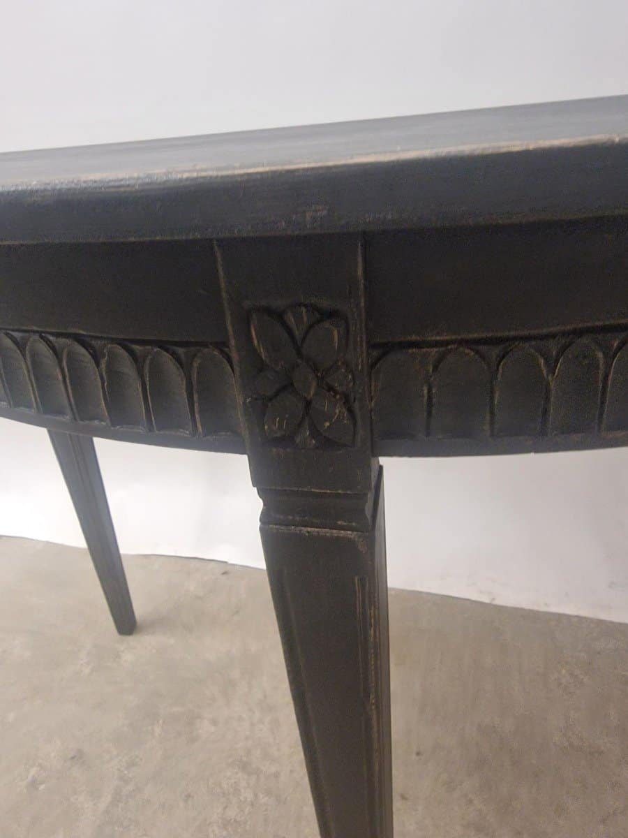 Pair of Swedish demi lunes circa 1880 - JAA