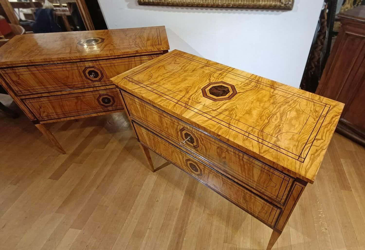 ON HOLD - Second Half Of The 19th Century Pair Of Neoclassical-style Chest Of Drawers - JAA