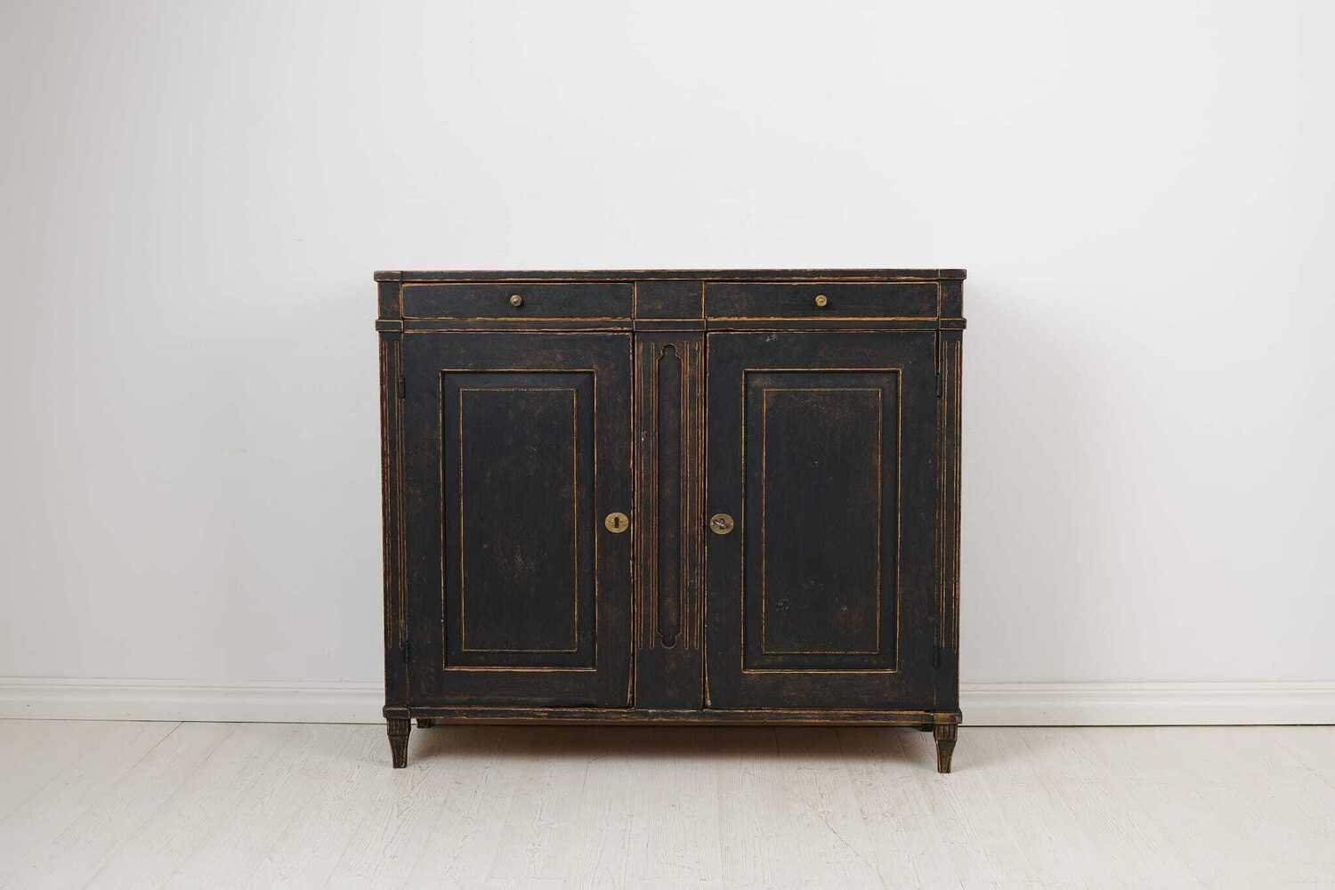 Swedish Country Antique Sideboard from the Gustavian Period - JAA