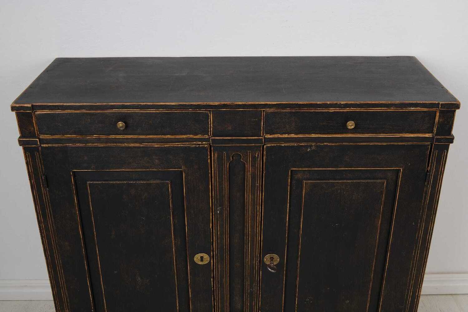 Swedish Country Antique Sideboard from the Gustavian Period - JAA