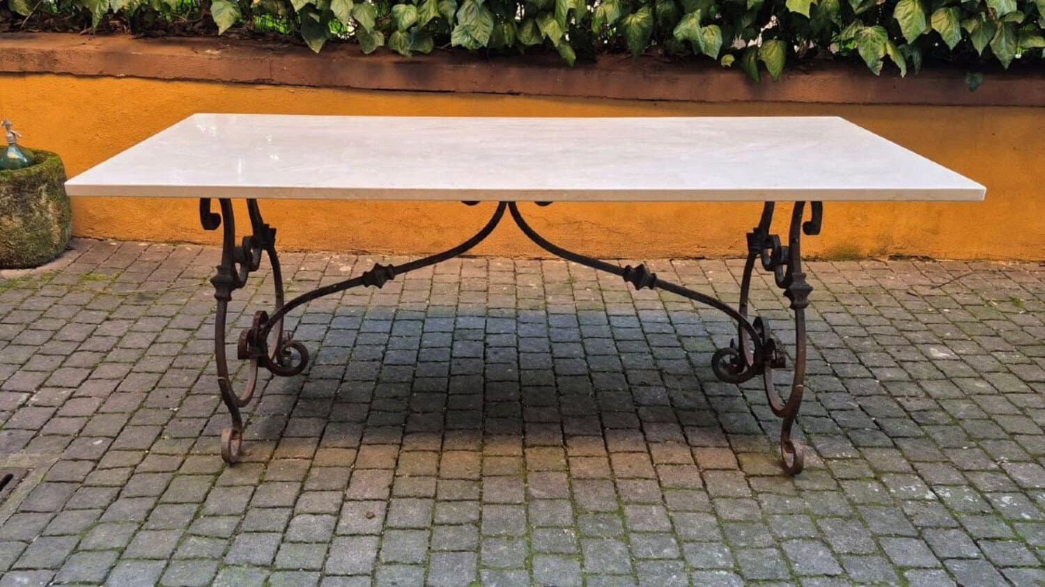 Outdoor/indoor Table In Wrought Iron And Marble - JAA