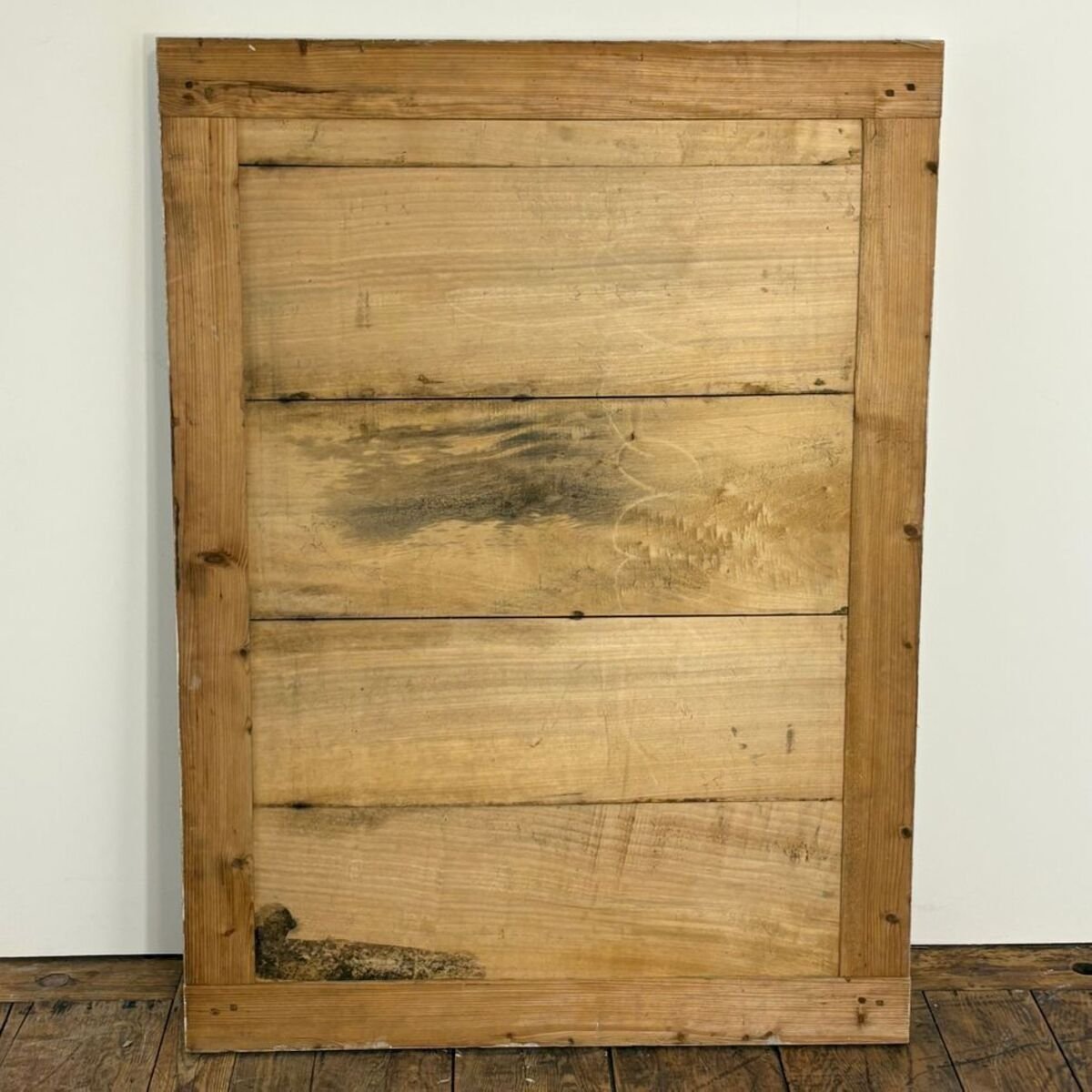 Louis XIV style mirror in wood and painted stucco. - JAA