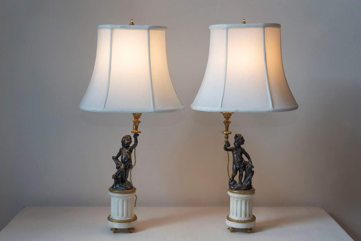 Pair of French 19th Century Neoclassical Style Marble and Bronze Putti Lamps - JAA