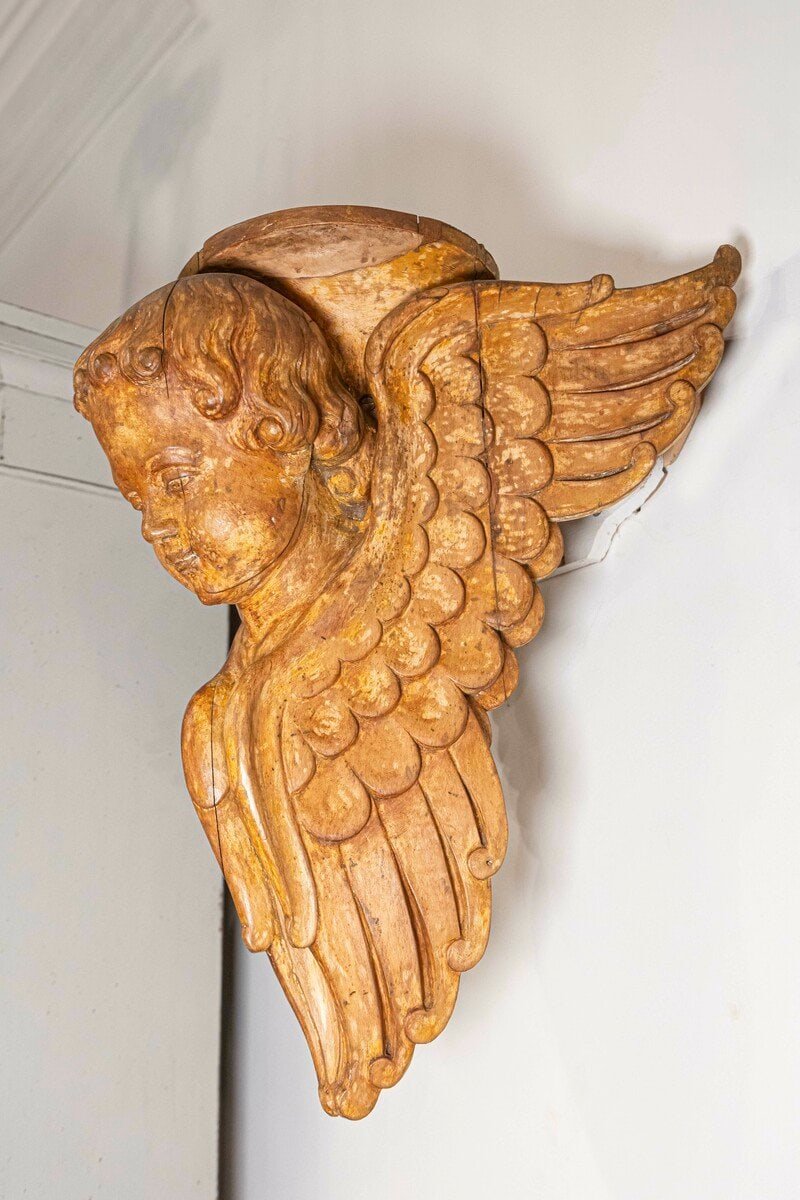 Pair of French 19th Century Wooden Wall Brackets with Carved Cherubs - JAA