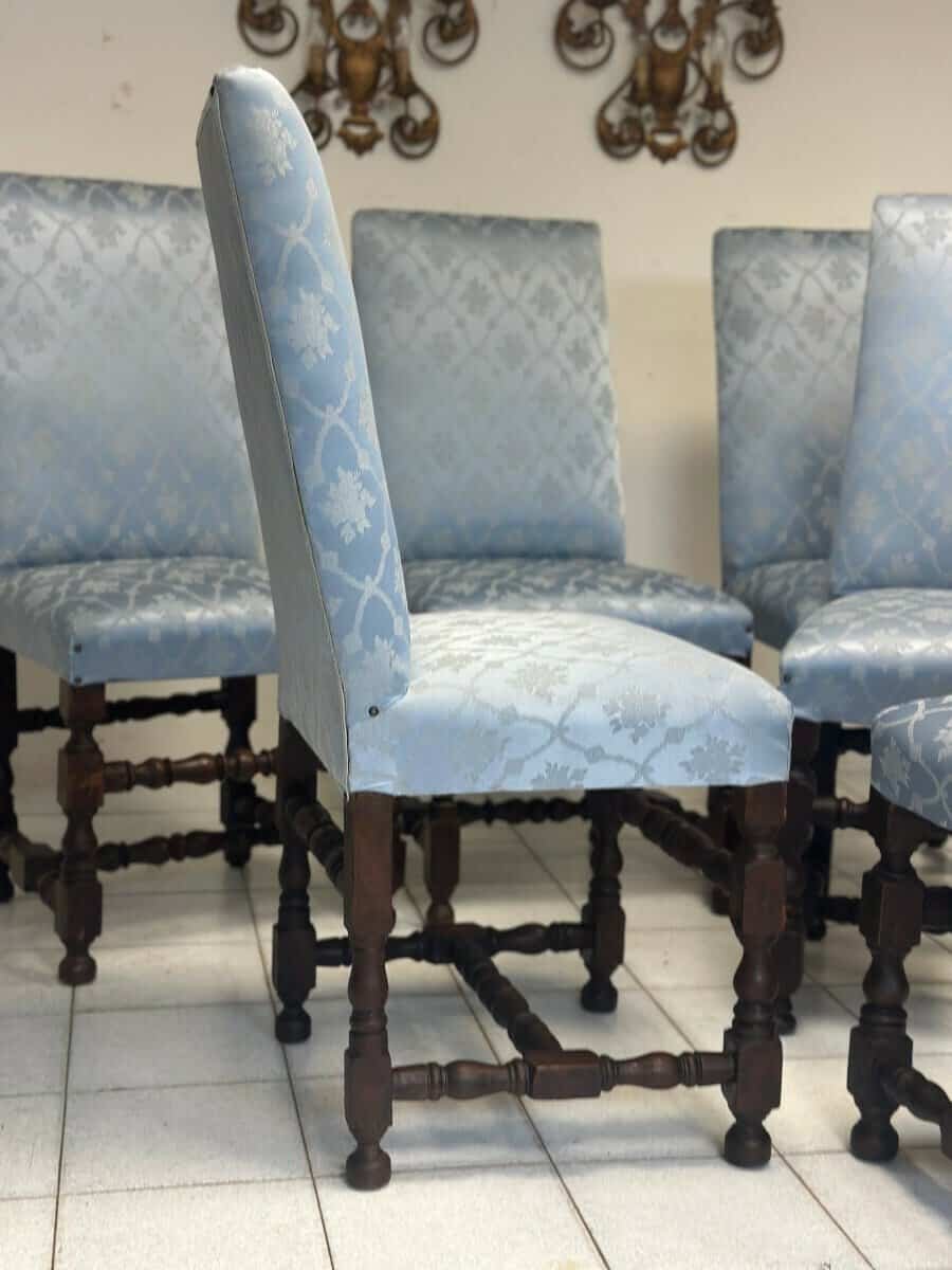 Group Of Six Walnut Reel Chairs. 18th Century - JAA