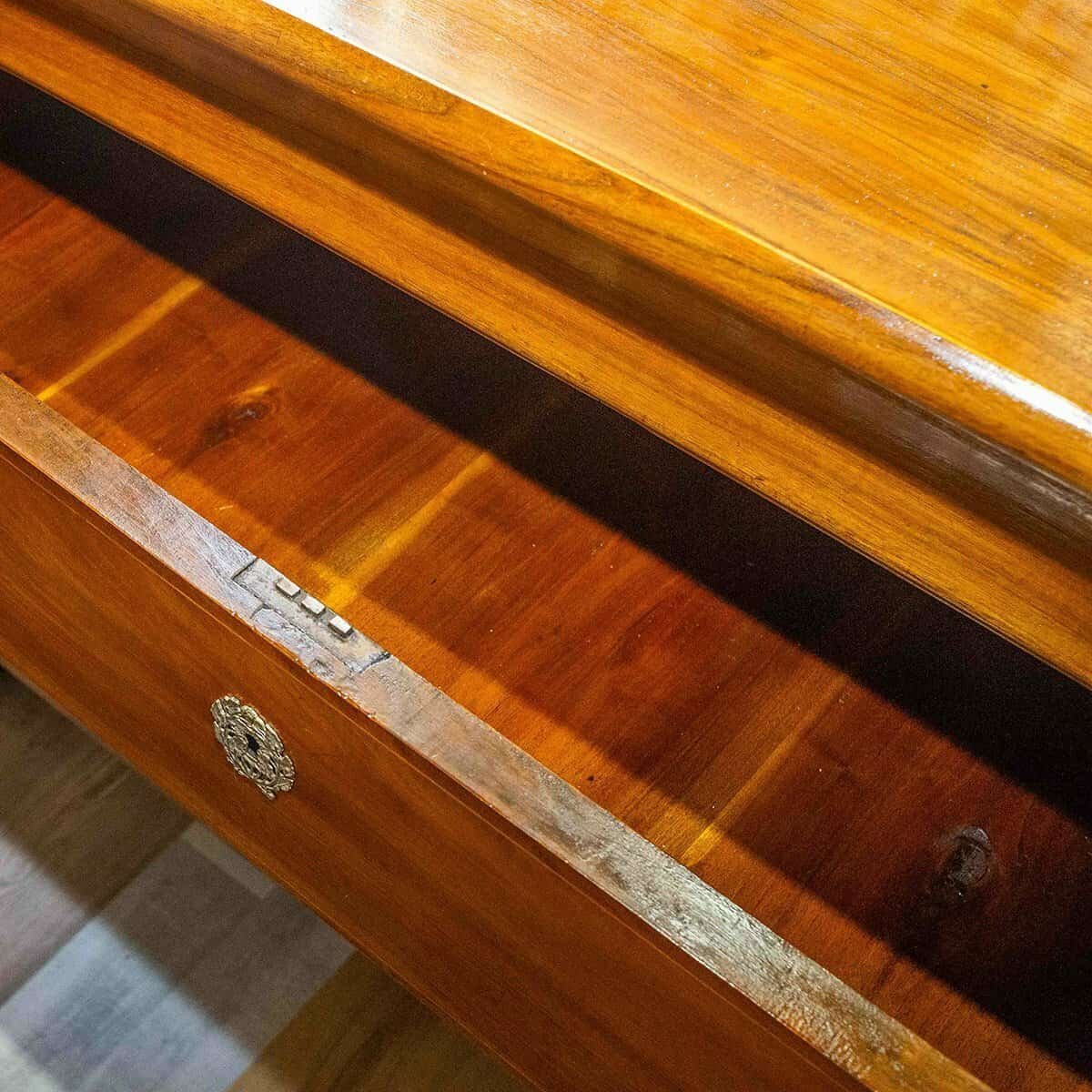 Walnut Chest Of Drawers, Louis Philippe, First Half Of The 19th Century - JAA