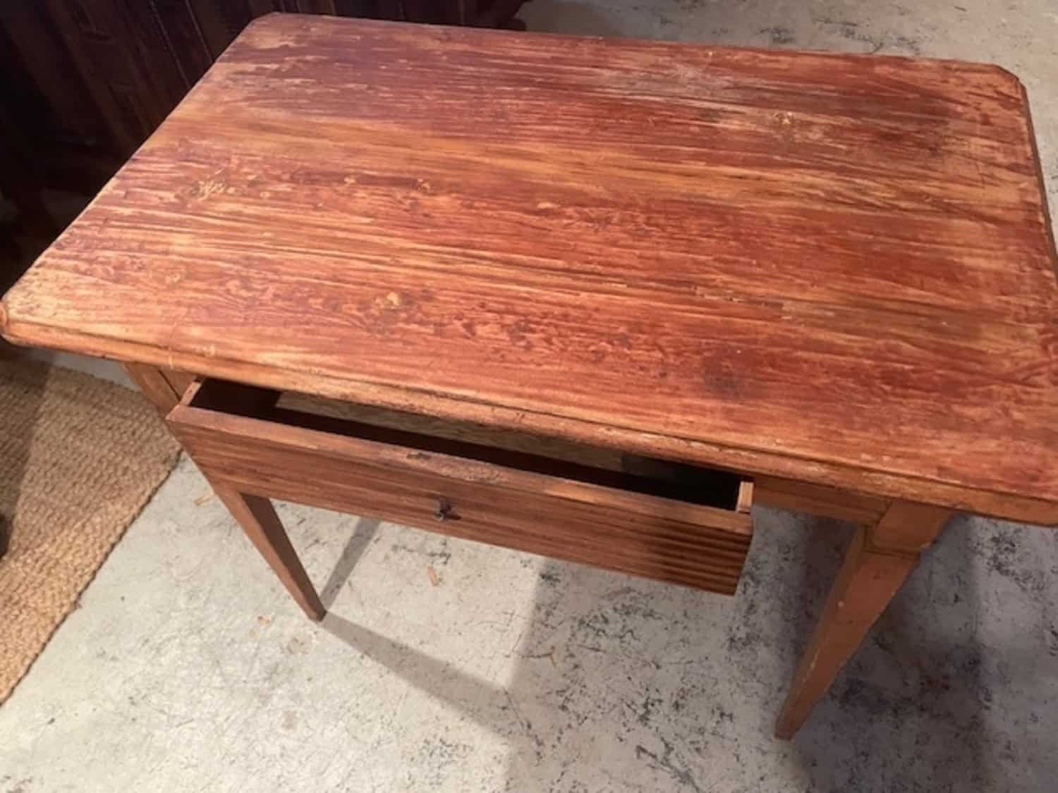 One drawers sidetable from middle of the 1800-hundered in pine, Sweden. - JAA