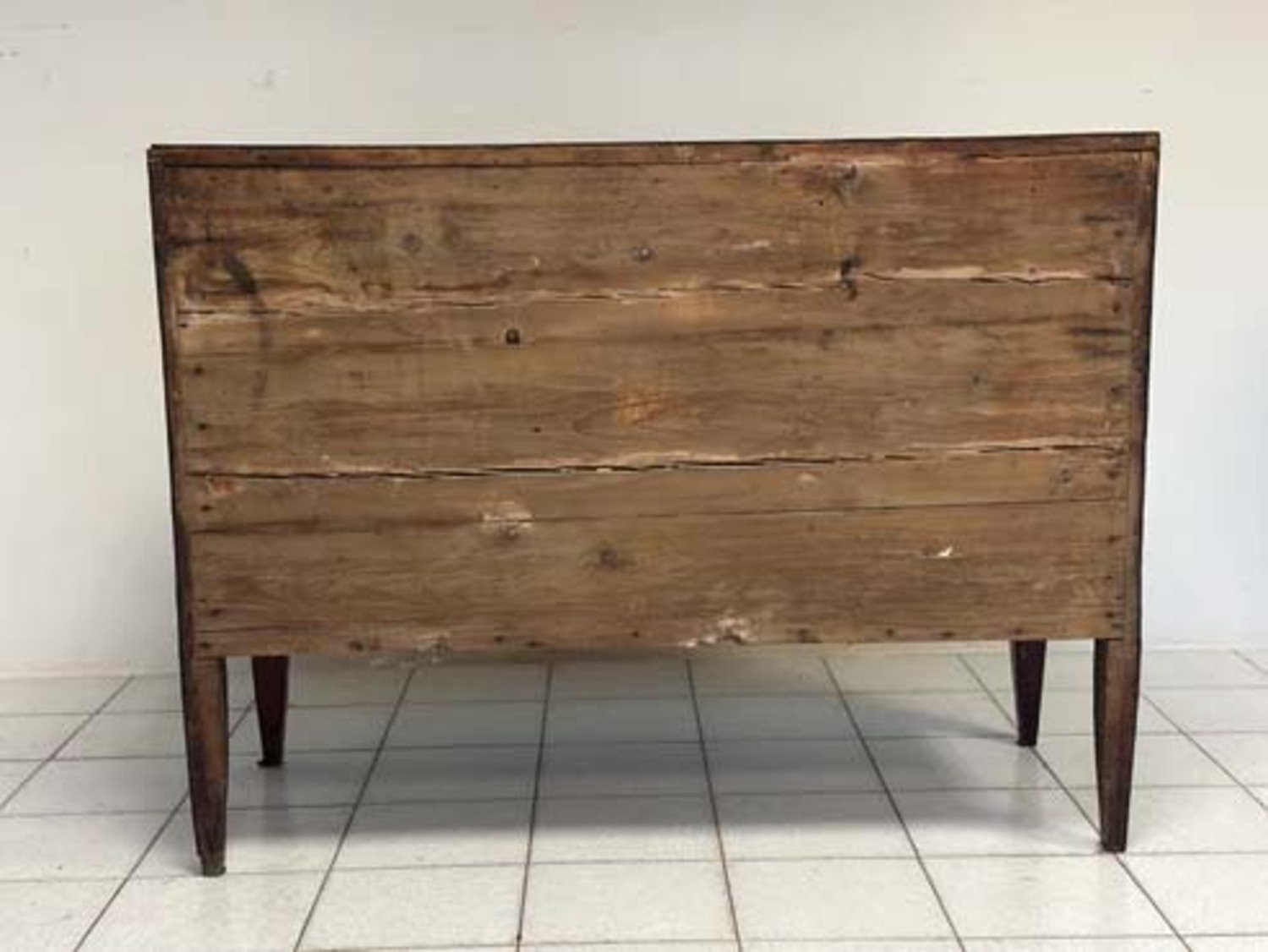 Leaf-shaped chest of drawers - JAA