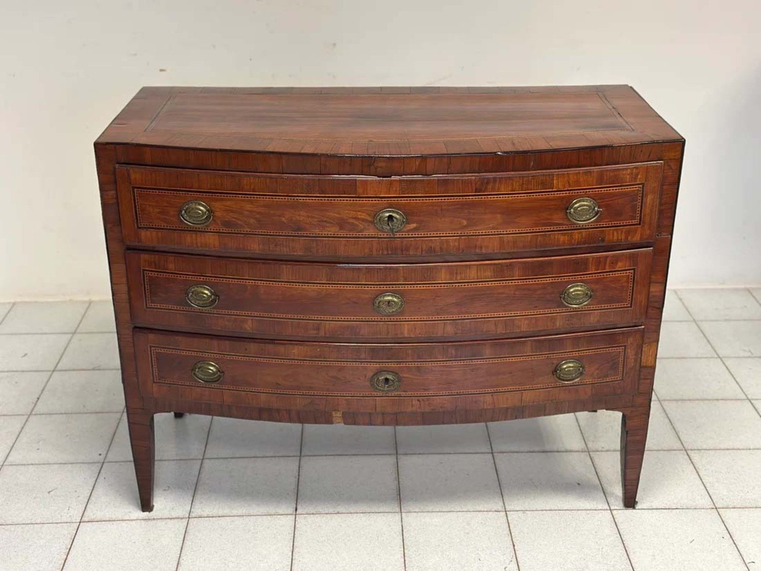 Leaf-shaped chest of drawers - JAA