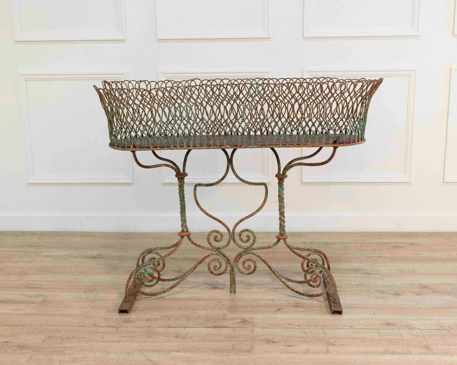 Large 19th century wrought iron planter - JAA