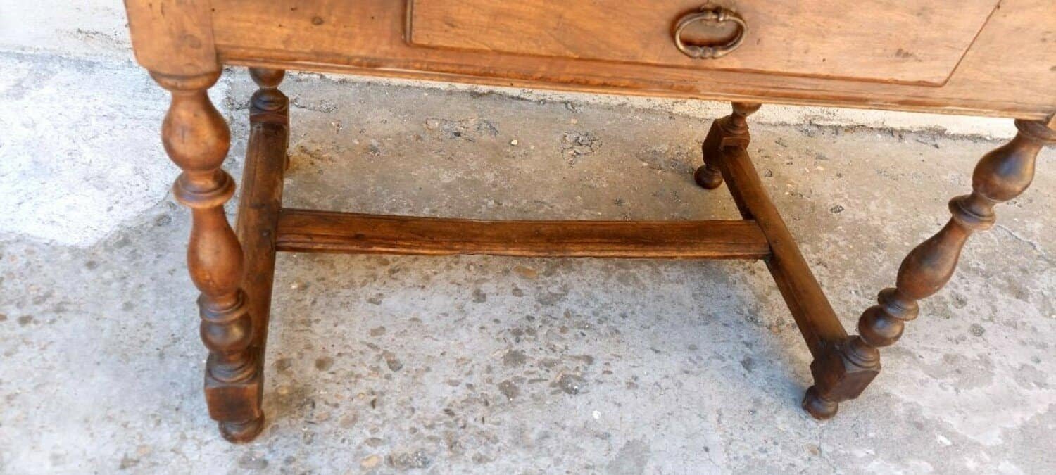 Antique Walnut Wood Spring Table, 18th Century, - JAA