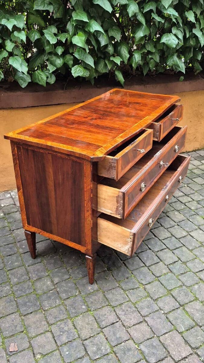 Antique Louis XVI Chest Of Drawers With Thread From The 18th Century - JAA