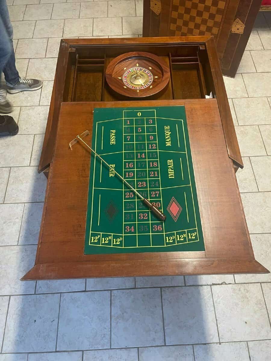 Game Table Inlaid With Roulette - JAA