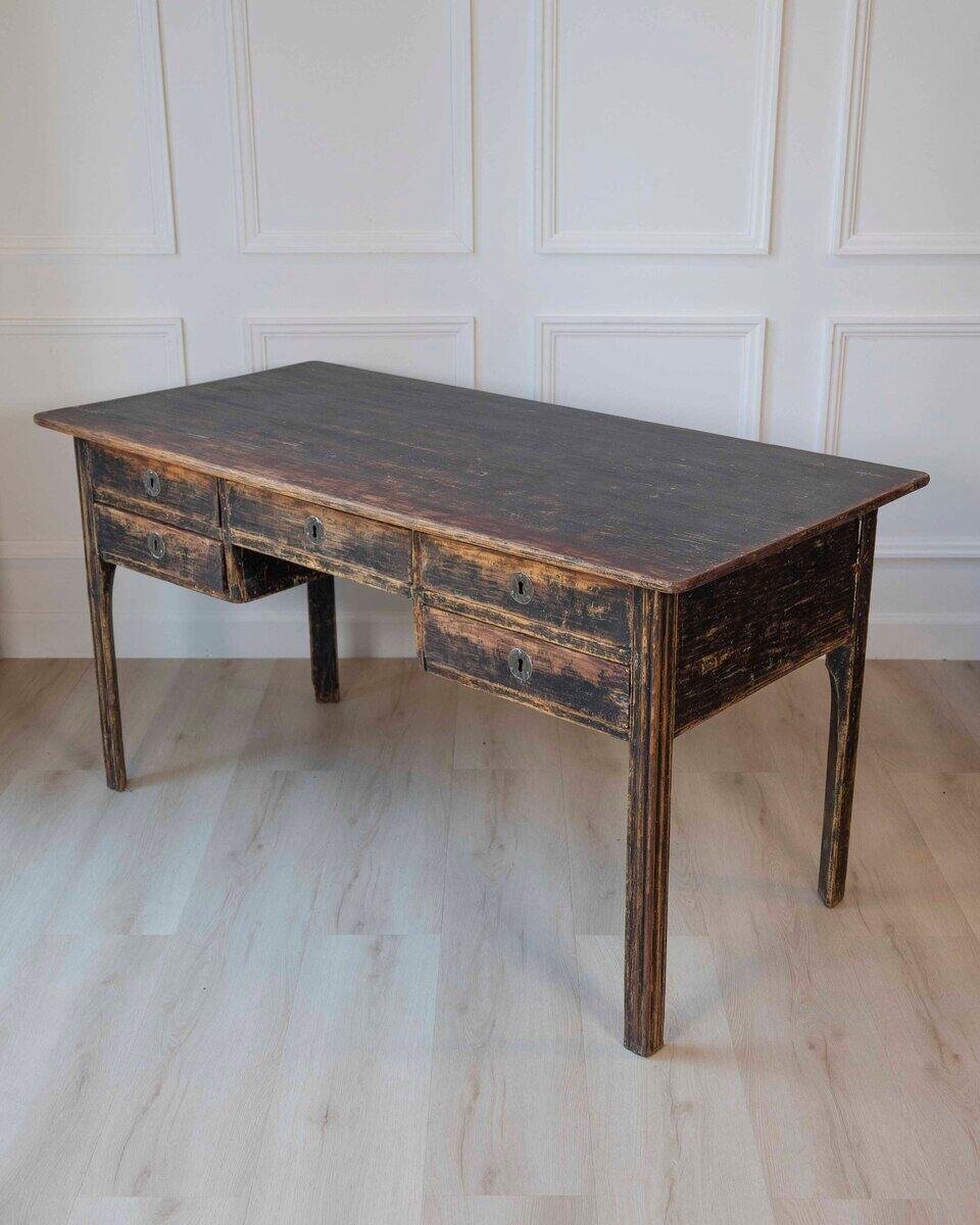 Swedish 18th Century Gustavian Painted Desk, c.1780 - JAA