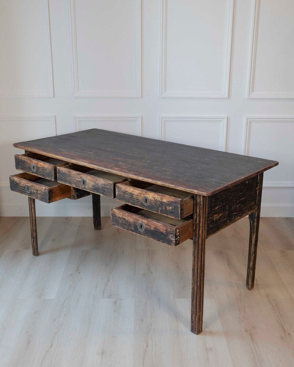 Swedish 18th Century Gustavian Painted Desk, c.1780 - JAA