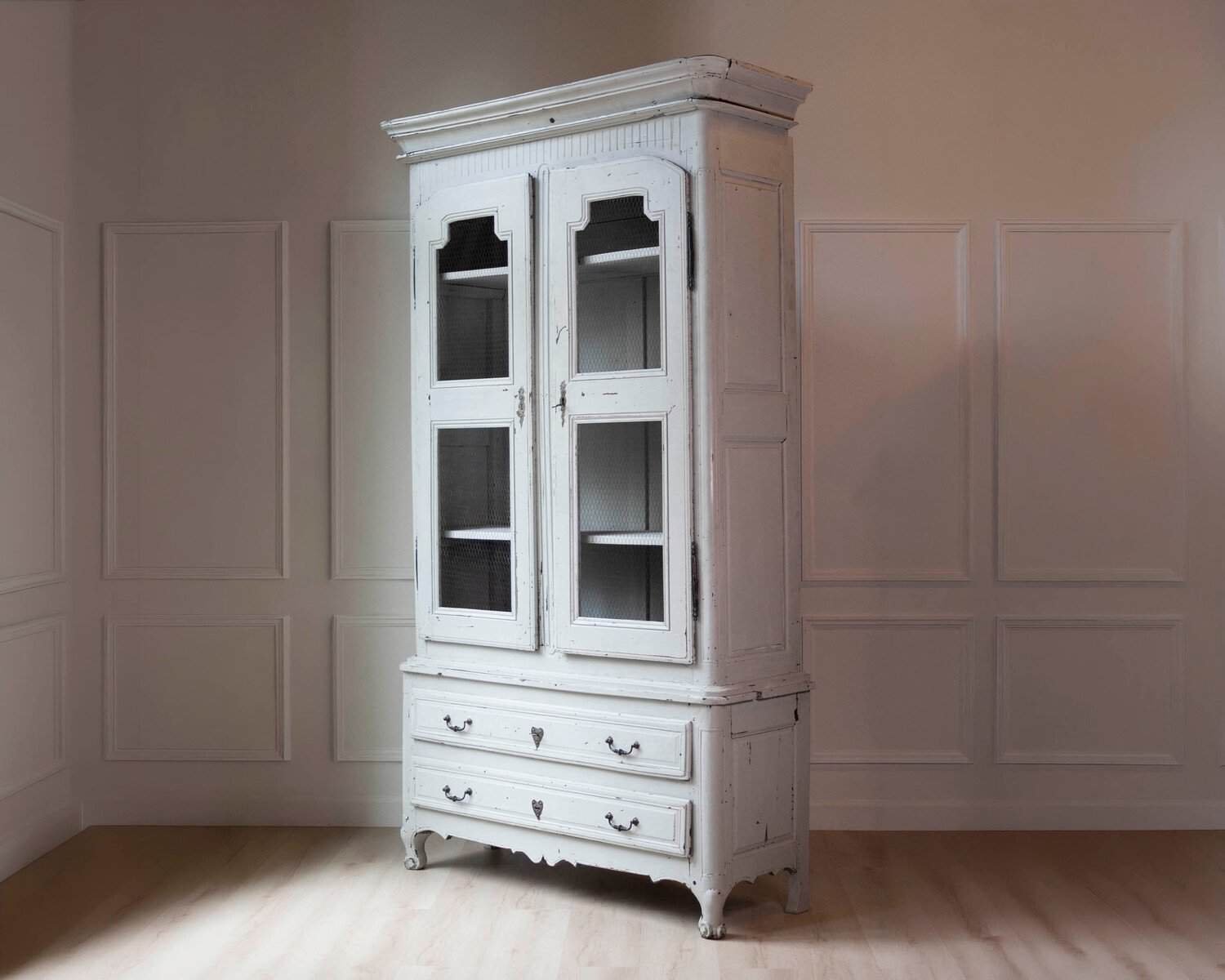 Southwestern French 1760s Louis XV Buffet à Deux-Corps with Chicken Wire Doors - JAA