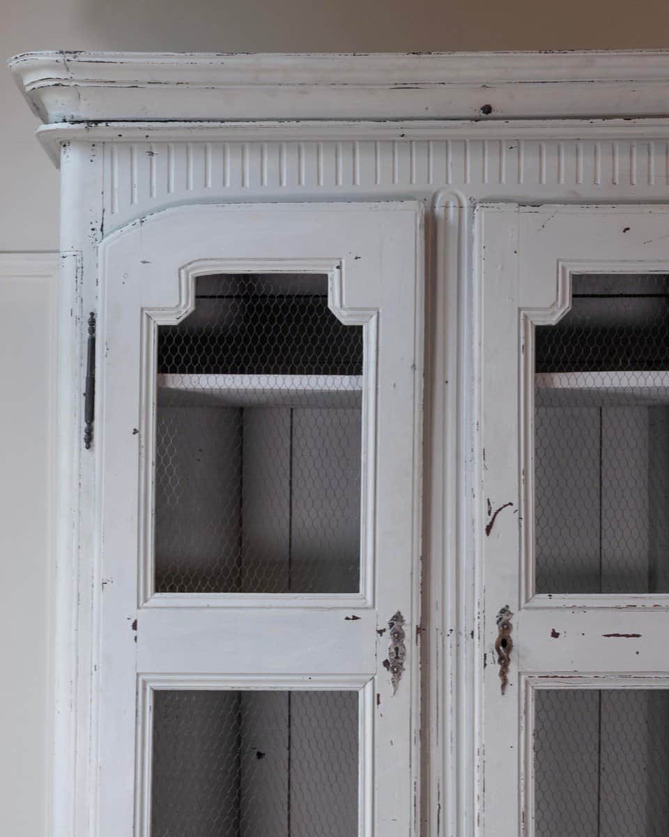 Southwestern French 1760s Louis XV Buffet à Deux-Corps with Chicken Wire Doors - JAA