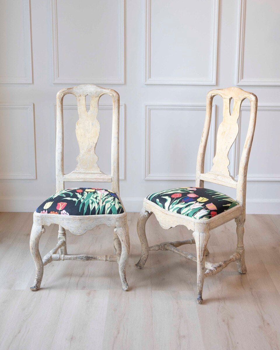 Pair of Swedish Rococo Period 18th Century Side Chairs with Carved Splats - JAA