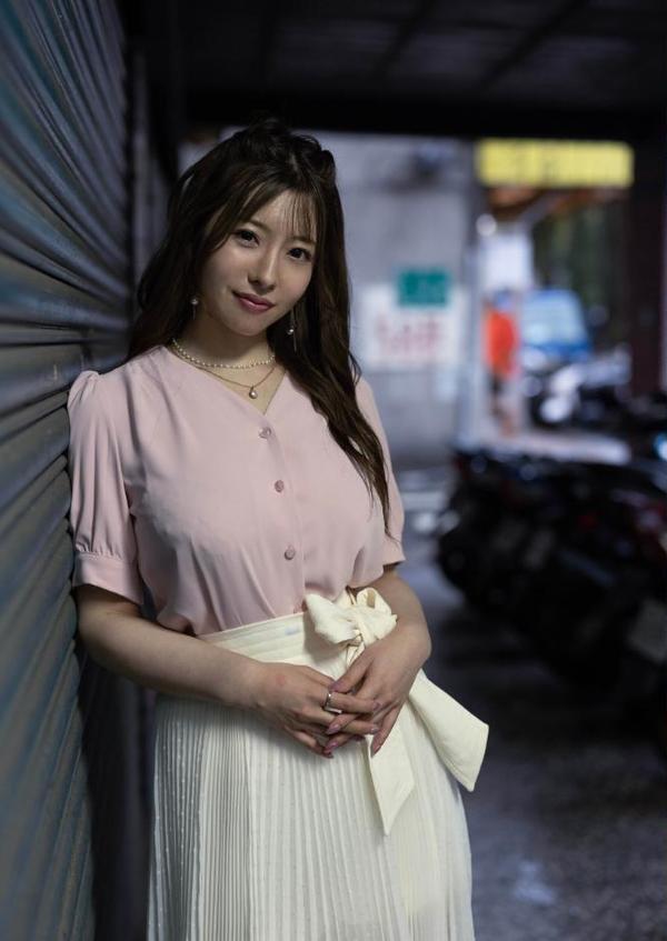 美麗的女人 ひなの花音