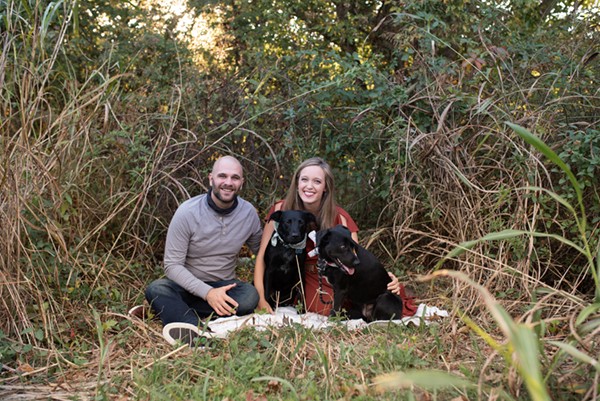 Family Photography sessions with dogs at Catoctin Creek Nature Center