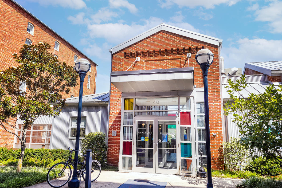 Best Art center in Frederick Maryland just steps from Jennifer Riley Photography