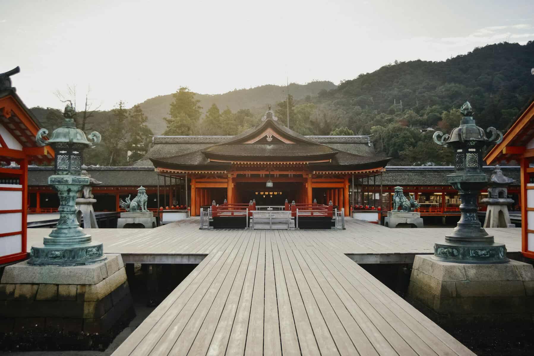 日本宮島海上鳥居，交通安全與旅行平安祈願特色圖片