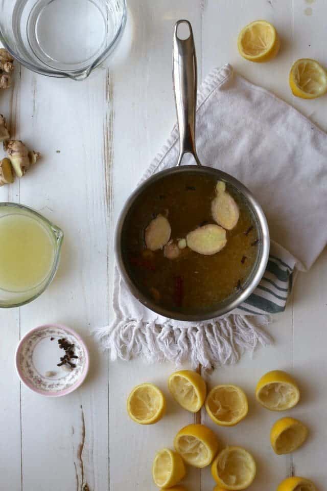 Winter Lemonade with ginger and cloves