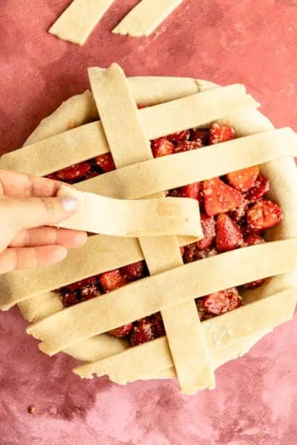 weaving lattice strips for a top crust