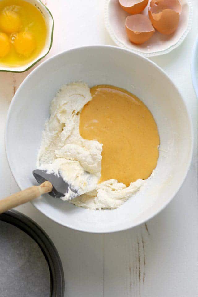 Grapefruit Curd in Grapefruit Cake