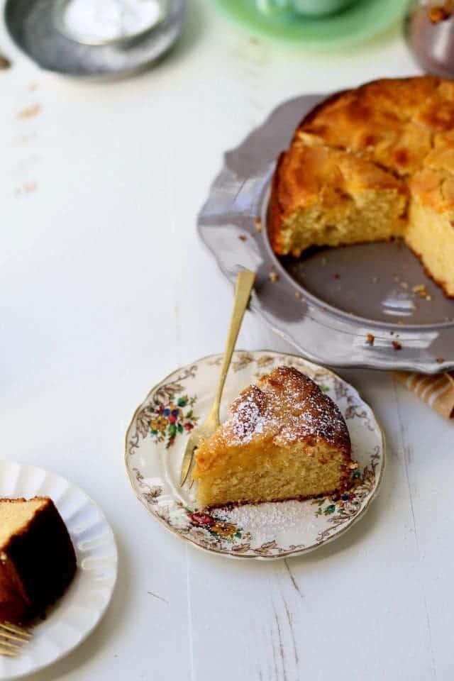 Grapefruit Curd in Grapefruit Cake