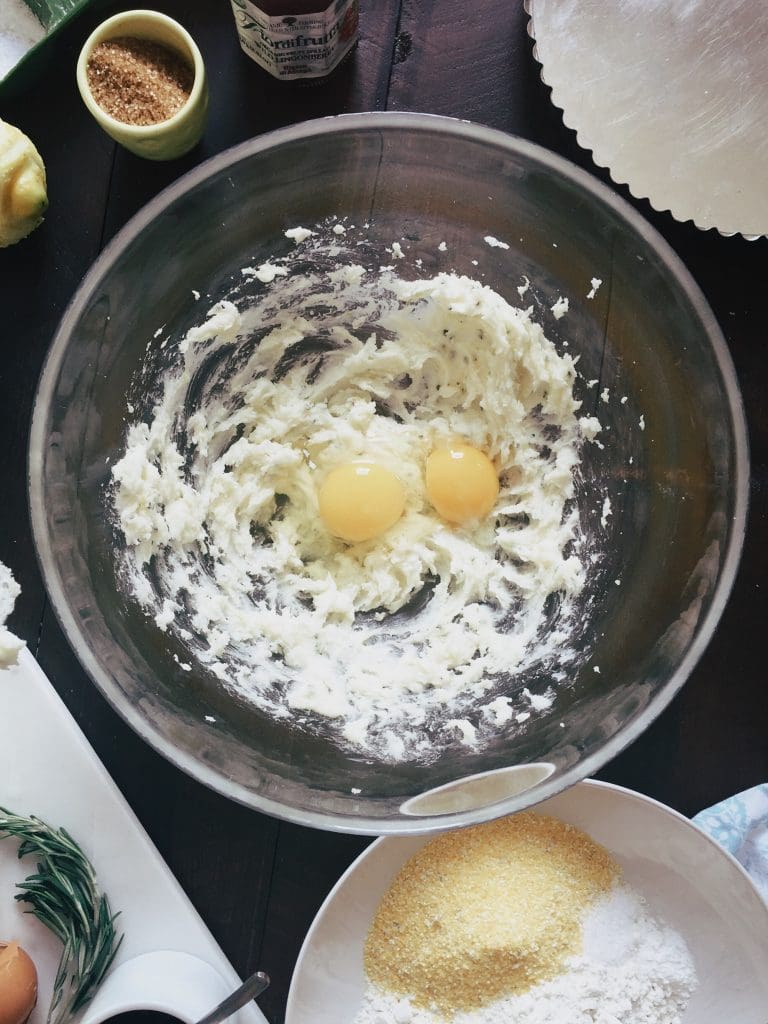 Very Easy Cornmeal and Rosemary Jam Tart