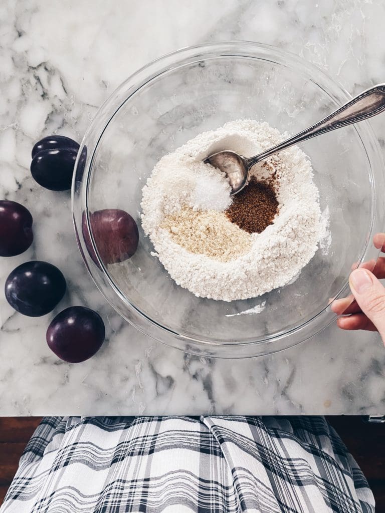 Ingredients for gluten free galette crust