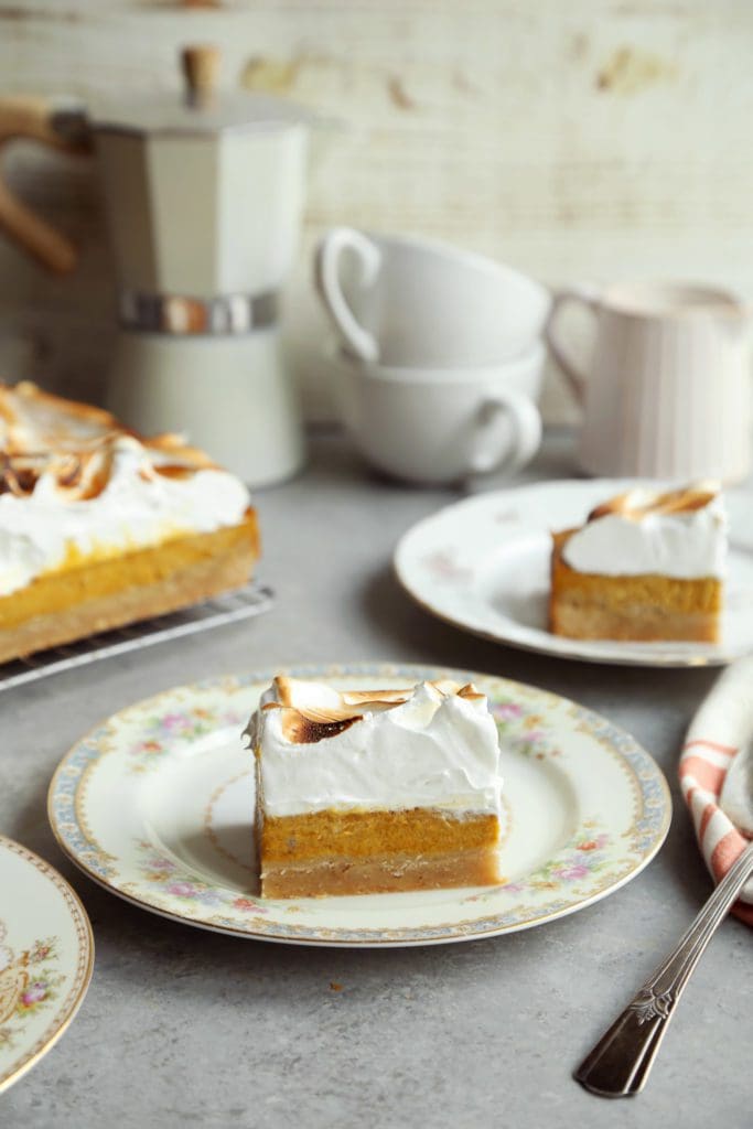 Toasted meringue on an easy pumpkin pie bar recipe.