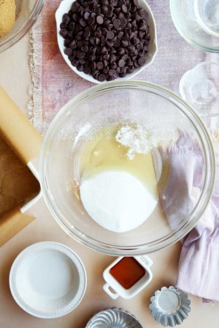 Egg whites, sugar, and cream of tartar to make marshmallow cream.