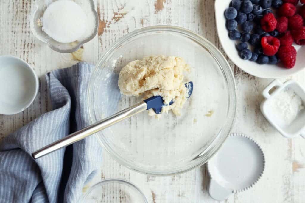 Berry crostata pie crust